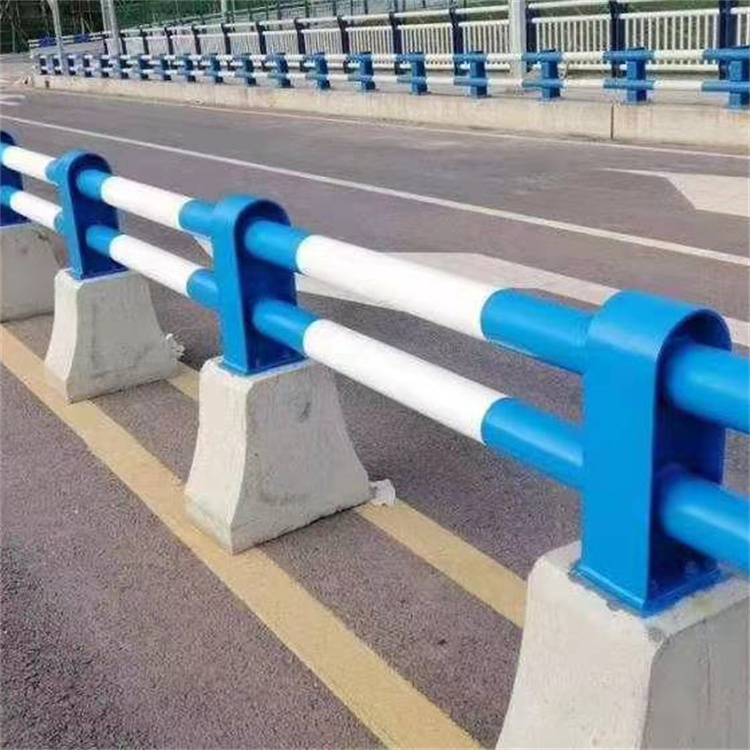 开封水泥墩防撞护栏